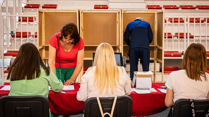 EU welcomes initial results of Montenegro's snap elections