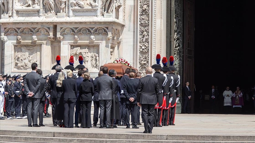 Italy honors Berlusconi with crowded state funeral