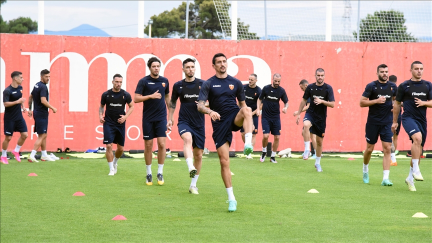 Fudbaleri Crne Gore se pripremaju za meč protiv Mađarske: Uz podršku publike juriš na pobjedu