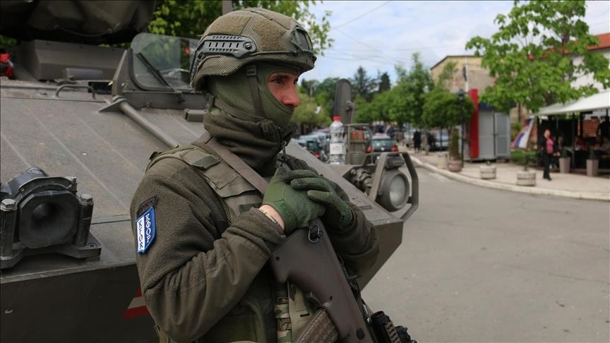 Kosovo police units withdraw from Serb municipalities