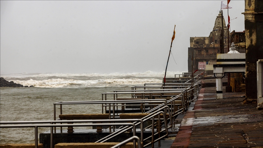 Cyclone Biparjoy leaves over 900 villages in India without electricity