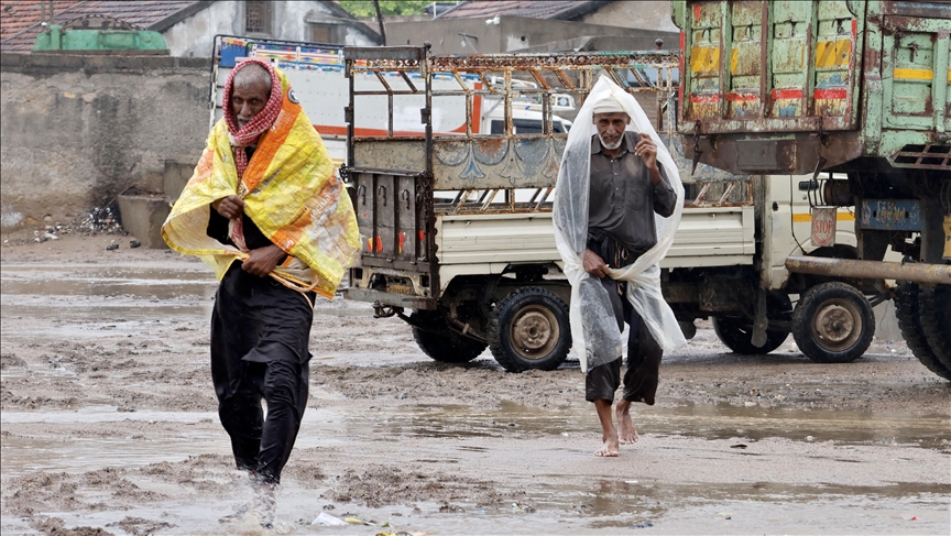 2 killed, crops, houses damaged as Biparjoy passes by Pakistan’s coastal areas 2 killed, crops, houses damaged as Biparjoy passes by Pakistan’s coastal areas