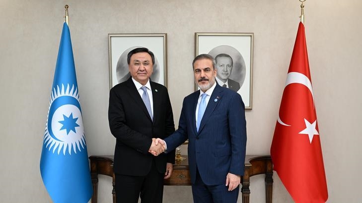 Turkish foreign minister, Turkic States chief discuss trade, investment