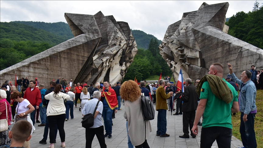 BiH: Na Tjentištu Obilježena 80. Godišnjica Bitke Na Sutjesci