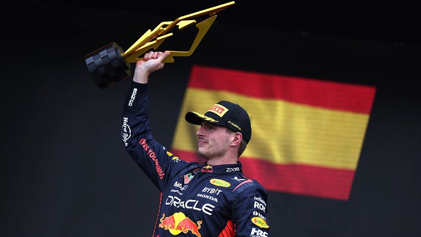 F1 Kanada Grand Prix'sini Verstappen kazandı