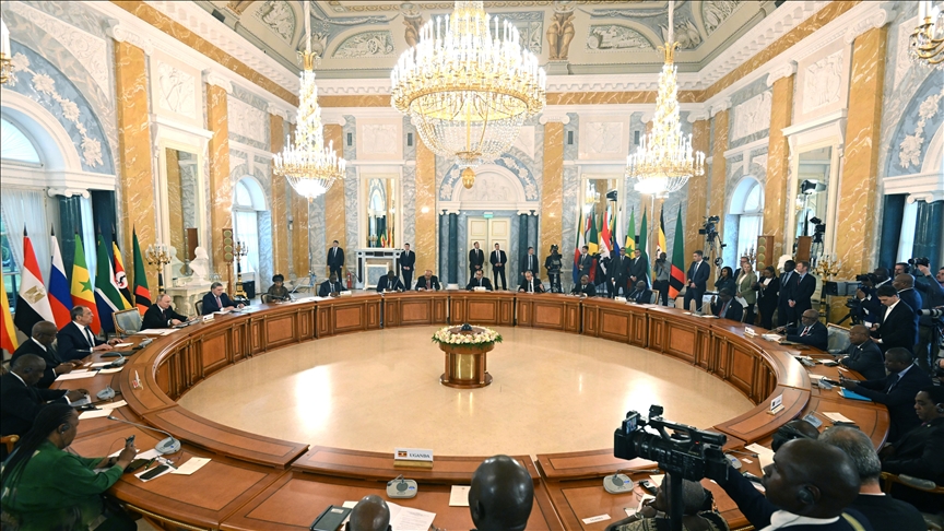 Putin meets African peace delegation to discuss Ukraine war