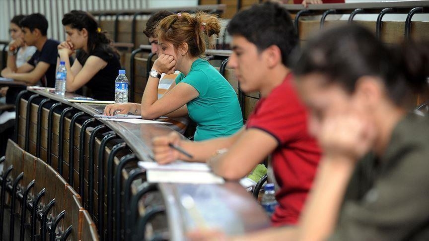 S.Korea mulls tweaking college entrance exam to cut education expenses