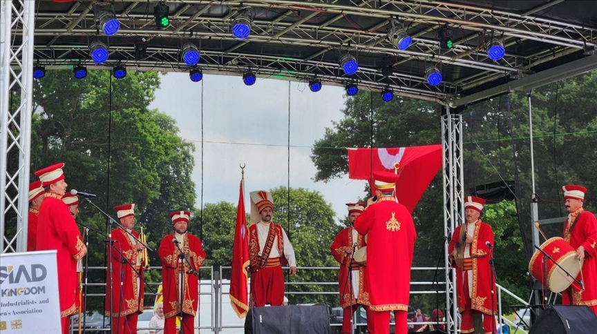 В Великобритании прошел 3-й Лутонский фестиваль турецкой культуры