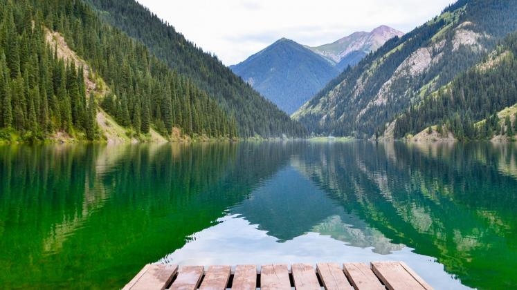 Казахстан намерен привлечь 1,4 млн иностранных туристов в 2023 году - министр