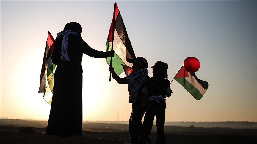 فلسطينيون حول العالم.. نجوم ساطعة رغم اللجوء (تقرير)