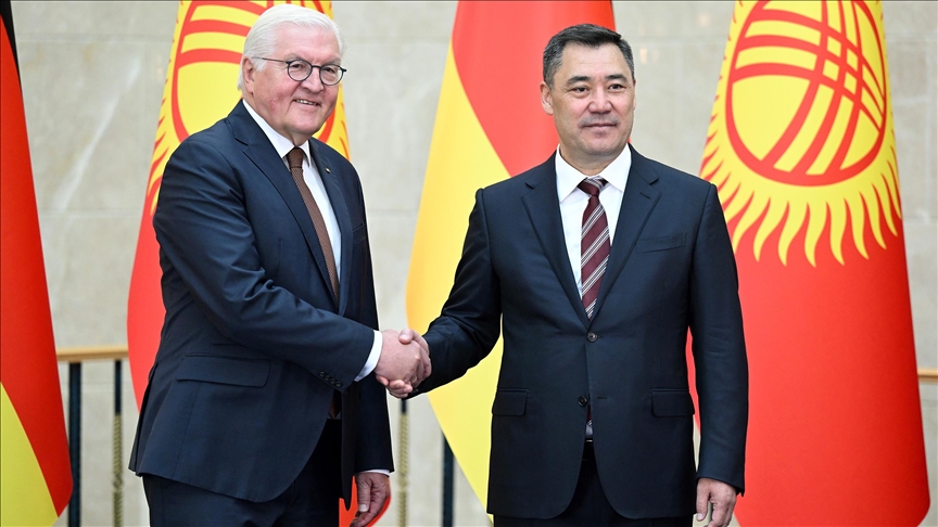 Президенты Кыргызстана и Германии обсуждают в Бишкеке пути сотрудничества