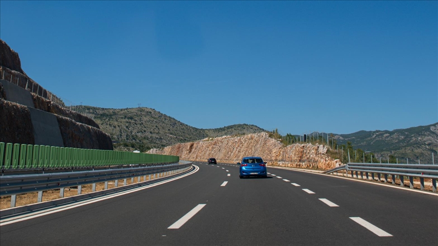 BiH: Na većini putnih pravaca saobraća se bez vanrednih ograničenja