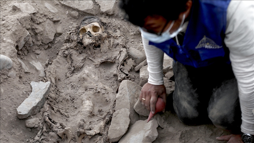 Ancient male mummy unearthed in Peru