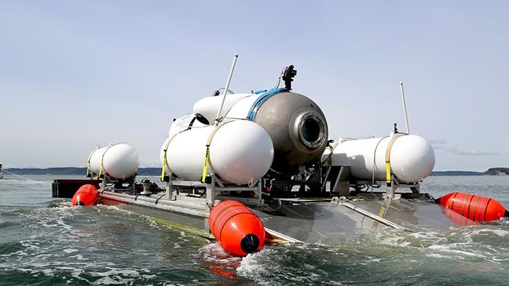 Titanik’in yönetmeni, OceanGate'i "felakete giden yolda oldukları" konusunda uyarmış