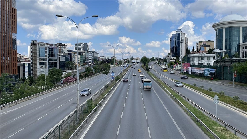 İstanbul'da trafik yoğunluğu yüzde 2'ye kadar düştü