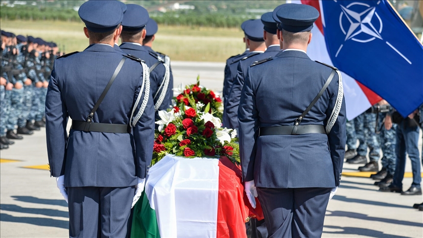 Hrvatska vojska uz vojne počasti ispratila preminule pripadnike Oružanih snaga Mađarske