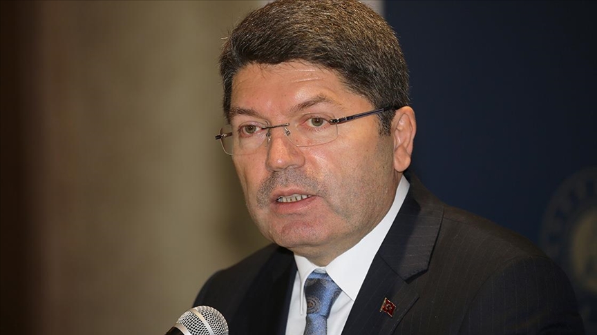 Adalet Bakanı Tunç: İnsanların kutsallarına hakaret, düşünce ve ifade özgürlüğü kapsamında değerlendirilemez