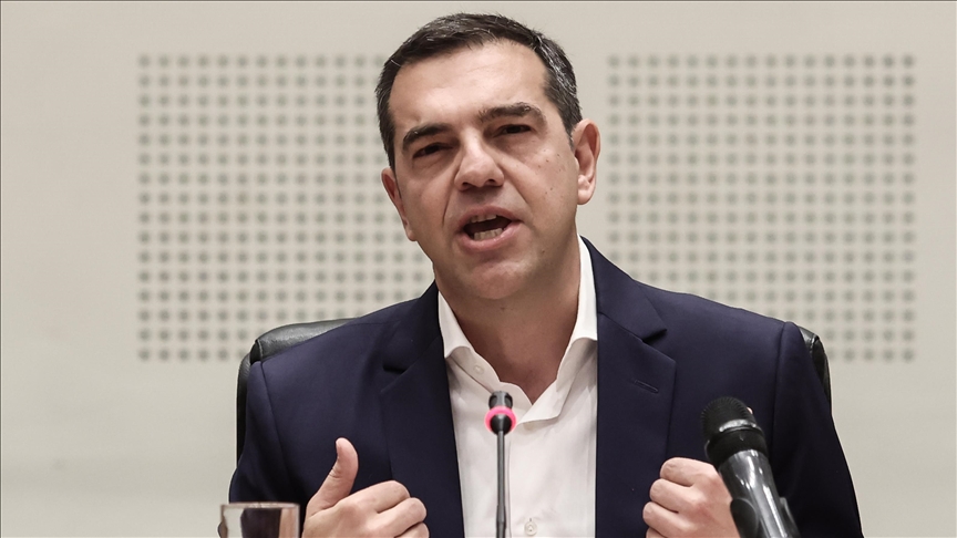 Yunanistan'da ana muhalefet lideri Çipras parti liderliğini bırakacağını açıkladı