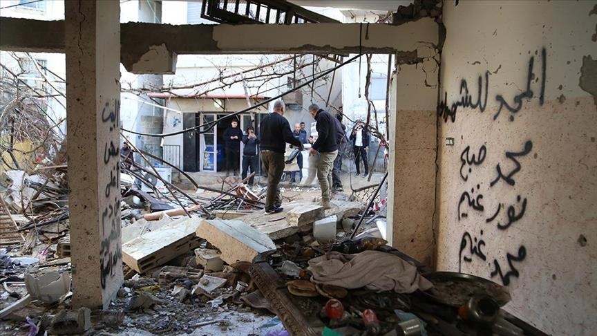 Palestinci napuštaju izbjeglički kamp zbog izraelske operacije u Jeninu
