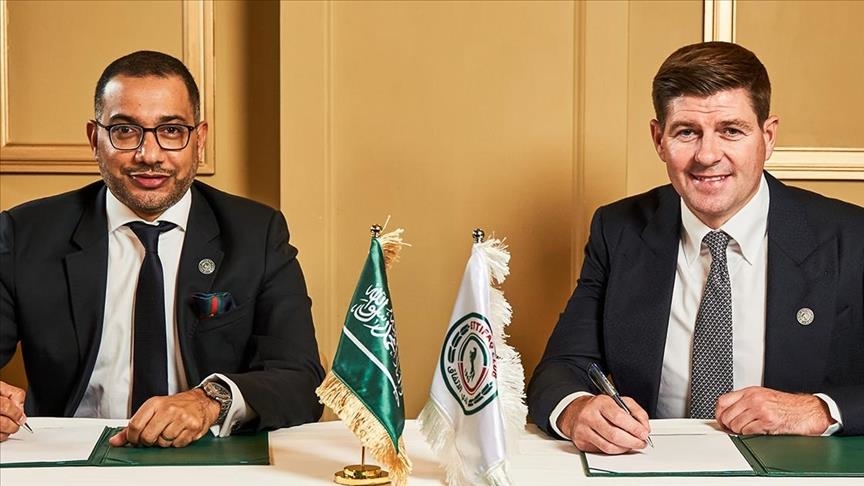Steven Gerrard named head coach of Saudi Arabian club Al-Ettifaq on 2-year contract