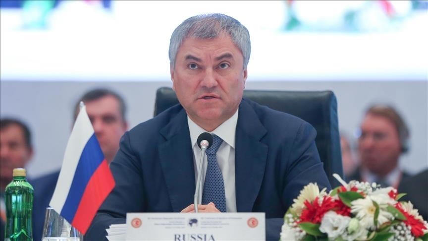 Спикер Госдумы РФ подверг критике политику президента Франции