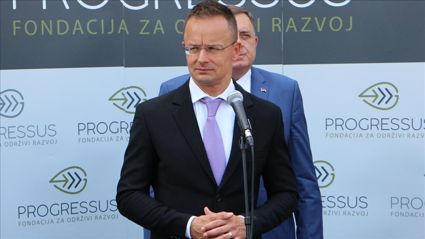 MVP Mađarske Szijjarto: Podržavamo Dodika