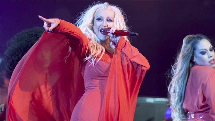 American singer Christina Aguilera will give a concert in Antalya