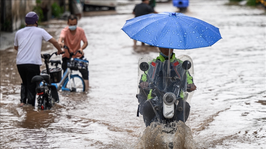 Rains Kill 15 In China, Tens Of Thousands Displaced