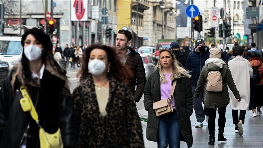 Italy launches inquiry into coronavirus handling