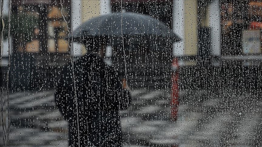 Meteorolojiden sağanak ve fırtına uyarısı