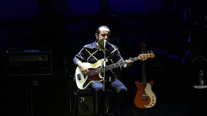 Turkish artist Ozkan Ugur passes away at 69 Turkish artist Ozkan Ugur passes away at 69