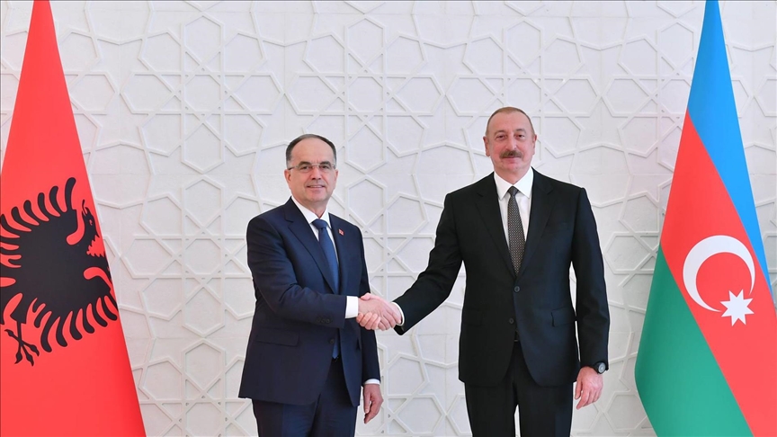 Azerbaijani president expressed hope to start investments in Albania to build gas distribution network