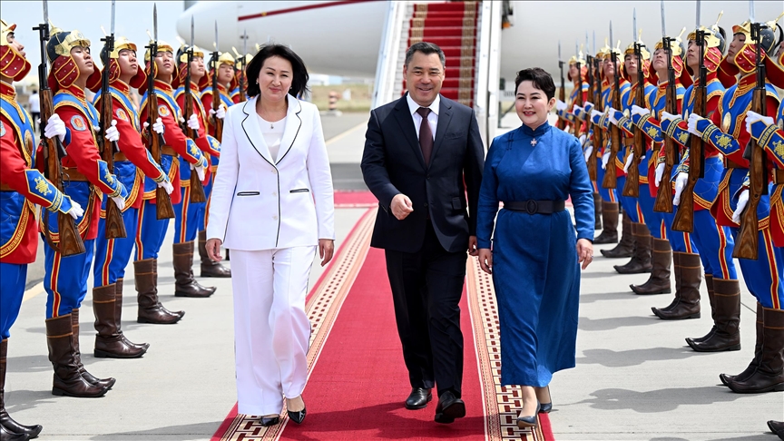 Президент Кыргызтана прибыл с госвизитом в Монголию