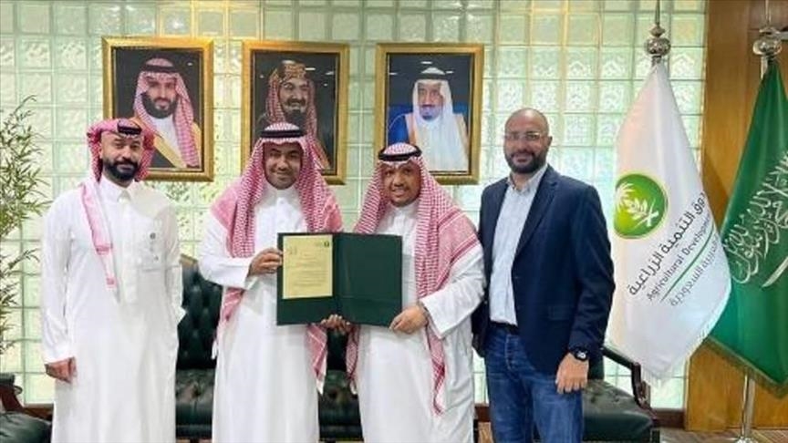 Un fonds saoudien signe un financement de 247 millions de dollars pour renforcer la sécurité alimentaire 