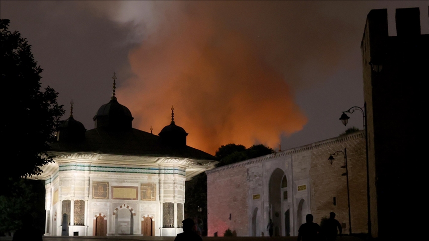 Fire extinguished at historic Topkapi Palace restaurant in Istanbul