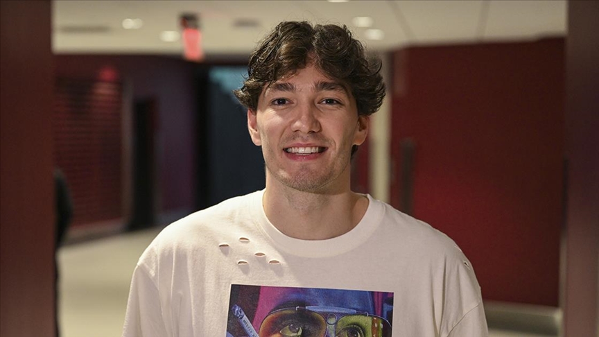 Cedi Osman'ın takımı Spurs, başantrenörü Popovich ile 5 yıllık sözleşme yeniledi