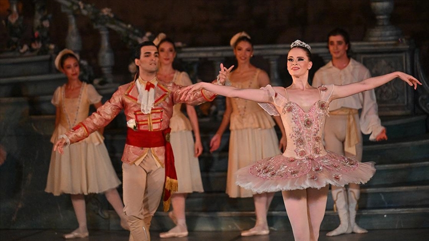 Uluslararası Efes Opera ve Bale Festivali'nde hedef "turist seyirci"