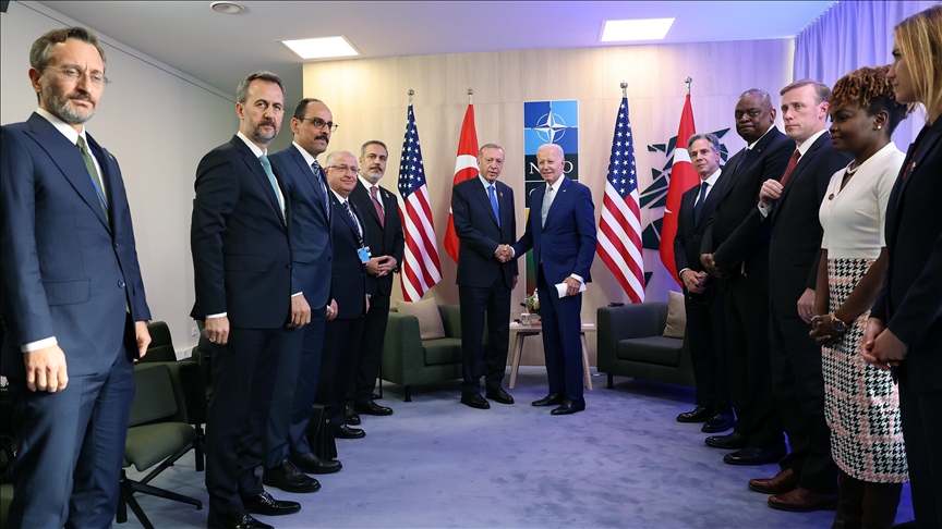 Эрдоган: Мы с Байденом обсудили двусторонние отношения и возможности сотрудничества в сфере безопасности