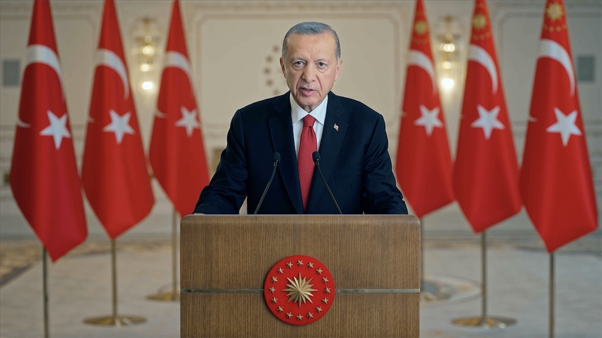 Cumhurbaşkanı Erdoğan'dan Srebrenitsa mesajı: Yaşanan acıların tekrarına asla izin vermeyeceğiz