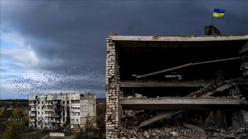 G-7 nations to sign long-term security pact for Ukraine: UK premier