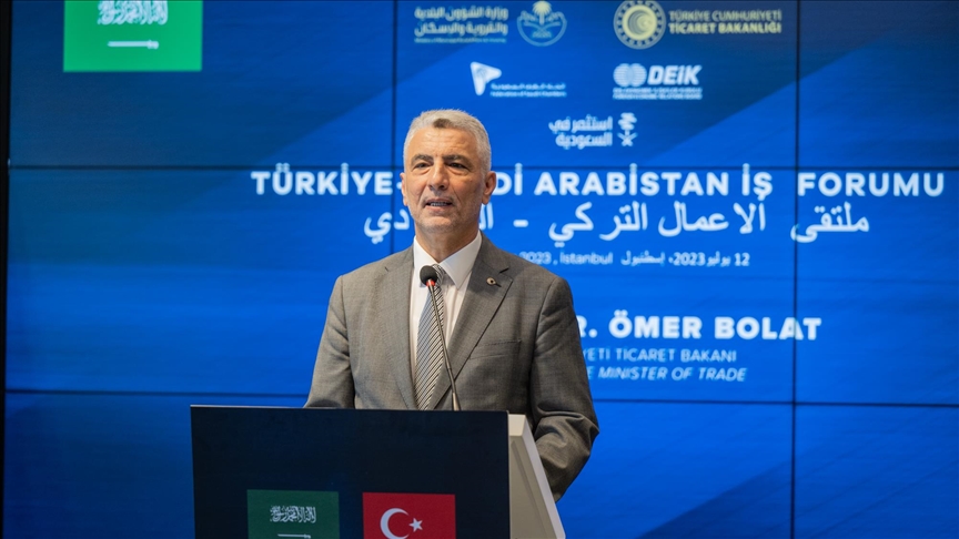 Ticaret Bakanı Bolat Türkiye-Suudi Arabistan İş Forumu'nda konuştu