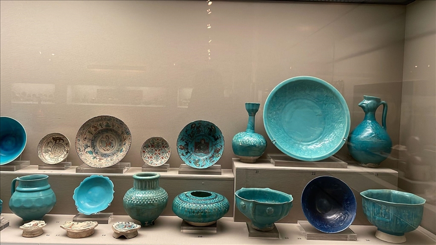 Bridge between worlds: Athens museum captures splendor of Islamic art
