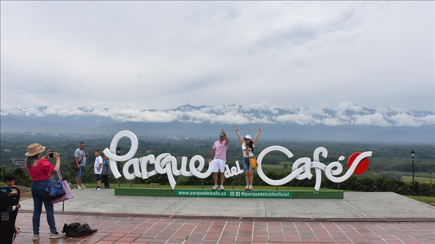 Parque del Cafe in Armenia, Quindio, Colombia — Nate In Yo' State