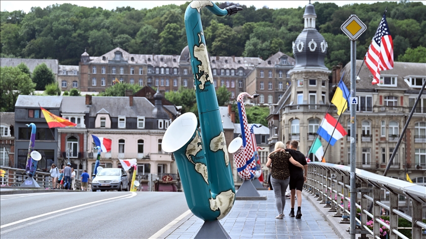 Dinant, birthplace of saxophone’s inventor, attracts tourists with historical wonders
