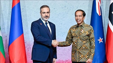 Menlu Turkiye bertemu dengan Jokowi dan menlu peserta KTT ASEAN di Indonesia