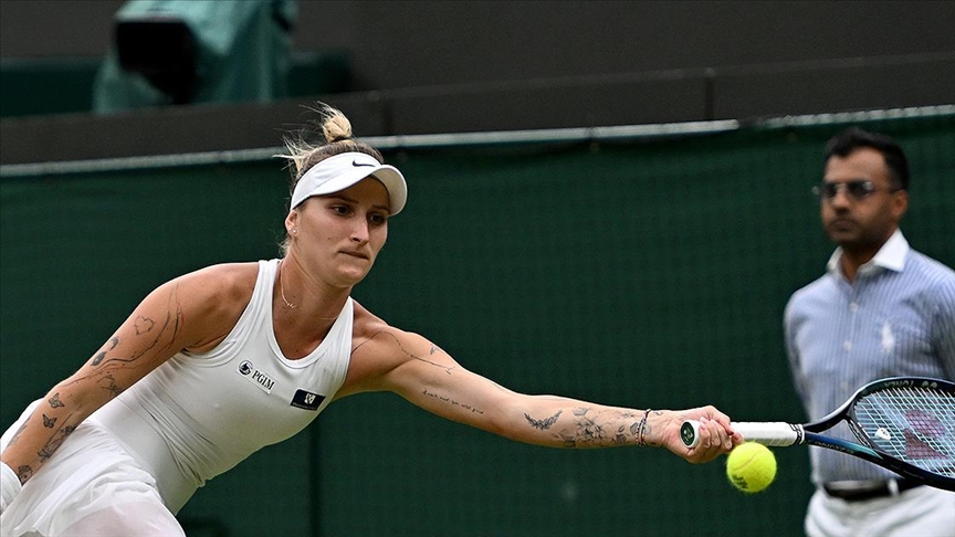 Vondrousova shocks Jabeur to become 2023 Wimbledon ladies' singles champion