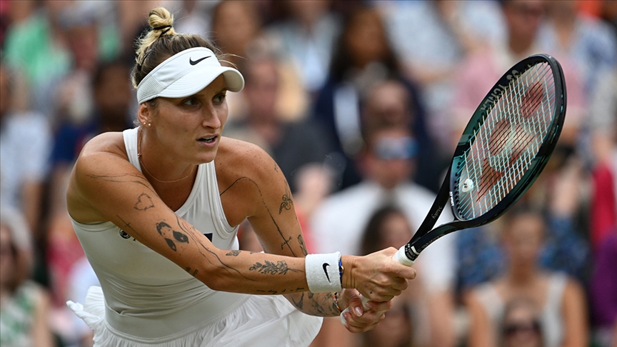 Wimbledon'ın tek kadınlar finalinde Çek Marketa Vondrousova şampiyon oldu