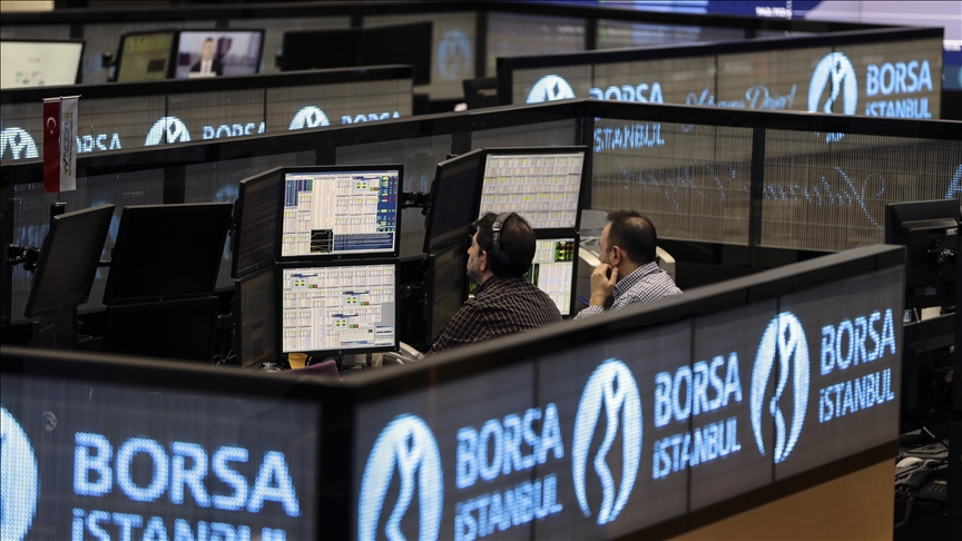 Borsa günün ilk yarısında rekor seviyeyi gördü