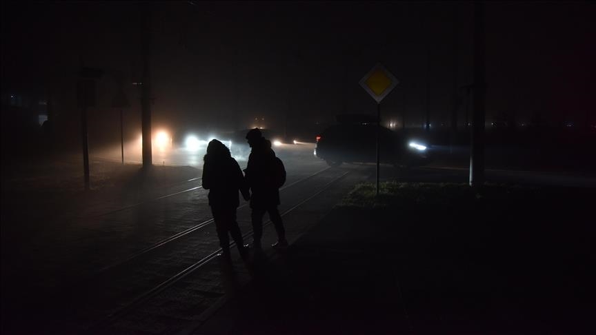 South Africa’s electricity minister apologizes for extensive power outages