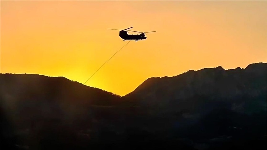 4-17 Temmuz 2023 tarihleri arasında TSK'ya ait 18 helikopter ve 2 uçak orman söndürme çalışmalarına katkı sağladı